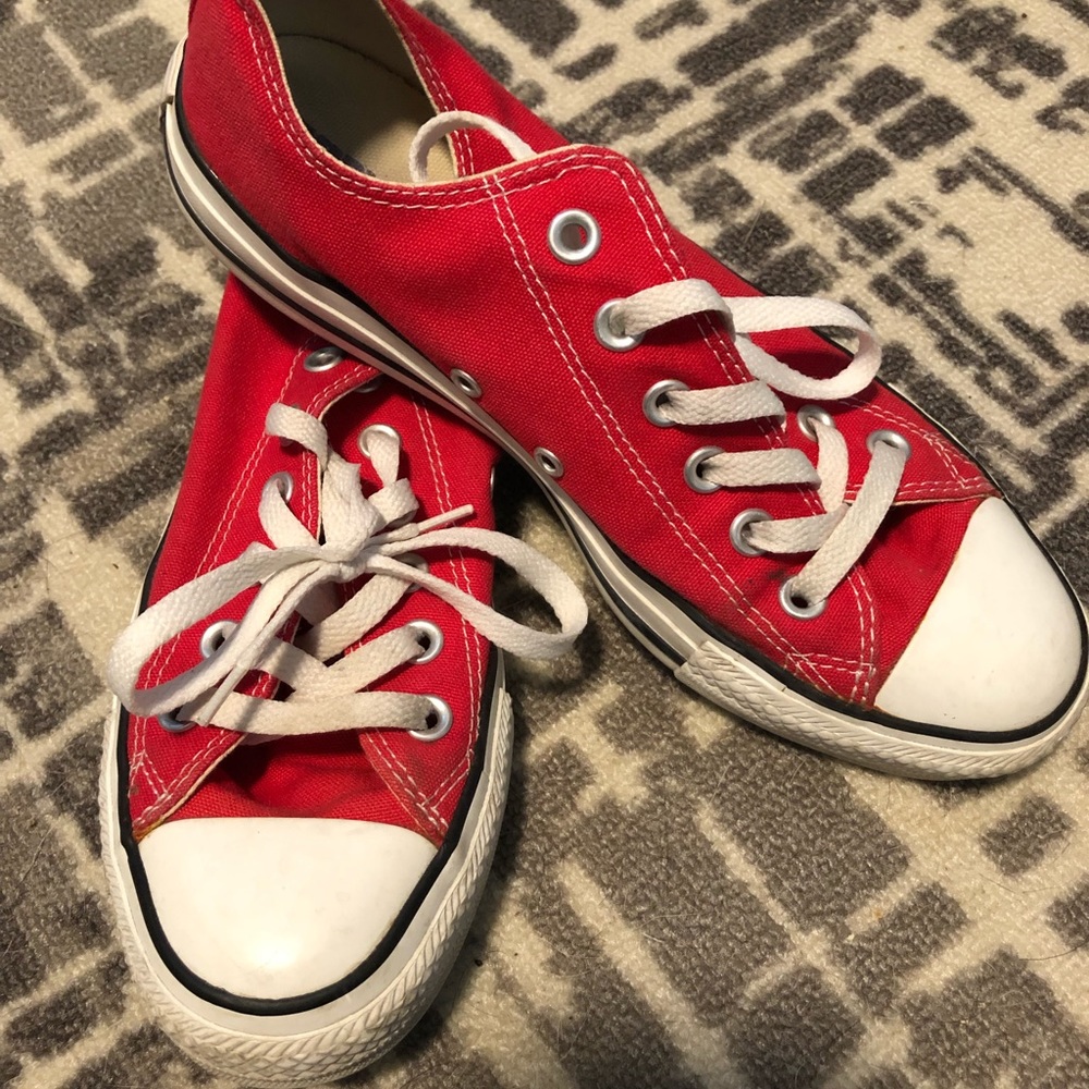 Red converse all stars